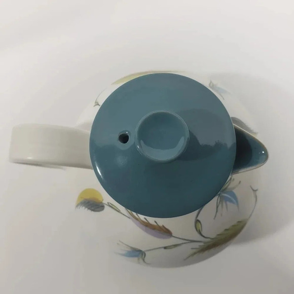 VTG Denby Stoneware Pitcher with  Lid Spring Leaf Design Teal/White. - Picture 4 of 9